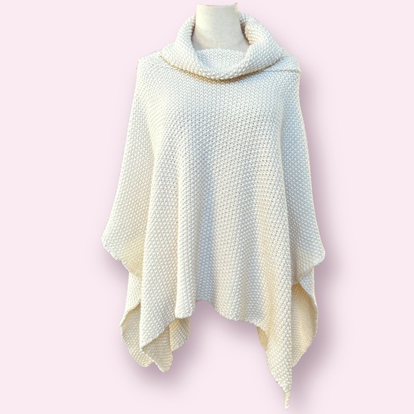 COCOGIO White Wool Blend Knit Poncho Top - Picture 1 of 9